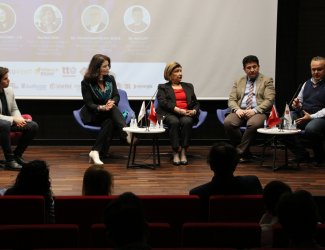 "Turkish Entrepreneurs' Journey to America: Entrepreneurship Opportunities in America"